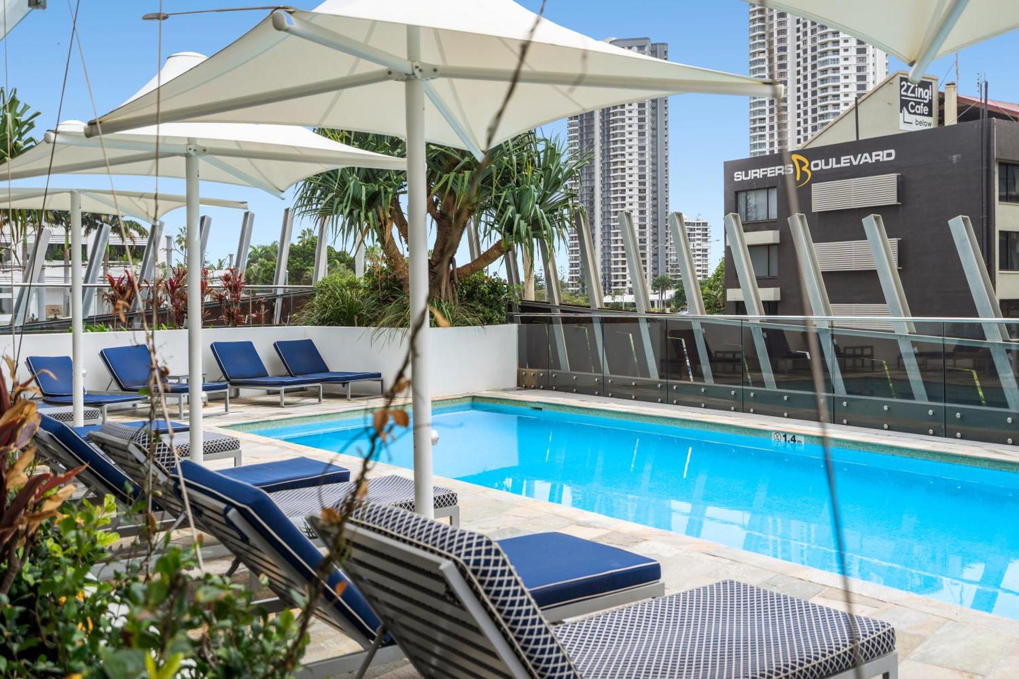 Appartamento Rhapsody Surfers Paradise Beachfront Sleeps 6 - Optimise Bnb Gold Coast Esterno foto